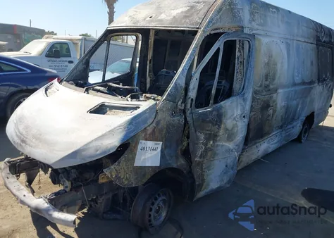 2022 Mercedes-Benz Sprinter 2500 High Roof V6 z USA, uszkodzony, nr VIN W1Y4EDVY7NT093769